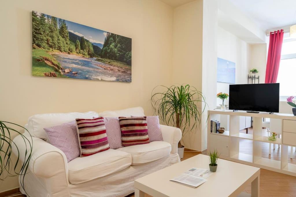 Carlotta - Italian Living Apartment Bari Exterior photo