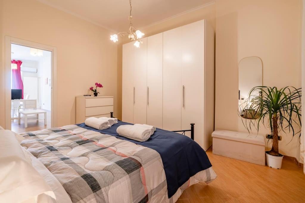 Carlotta - Italian Living Apartment Bari Exterior photo